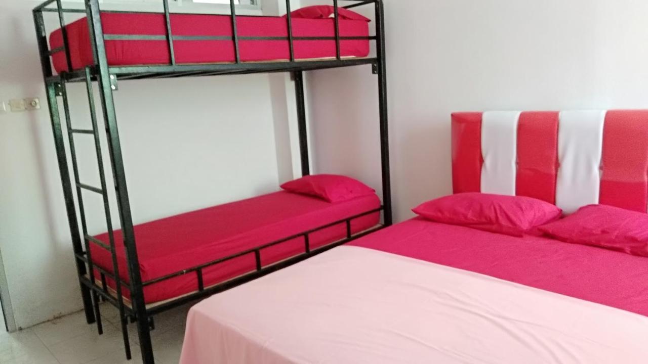Uni Inn Semarang - Gunung Pati Extérieur photo