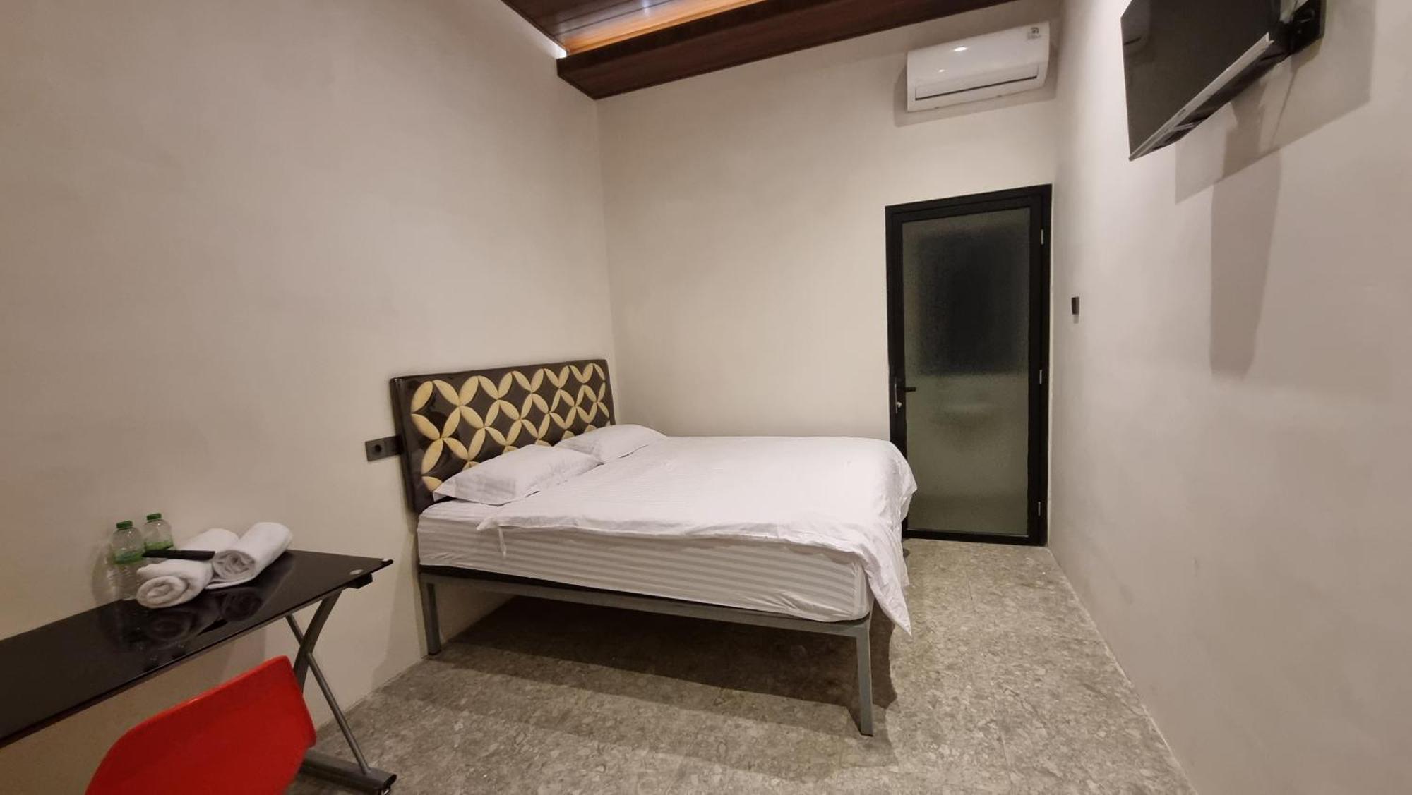 Uni Inn Semarang - Gunung Pati Extérieur photo