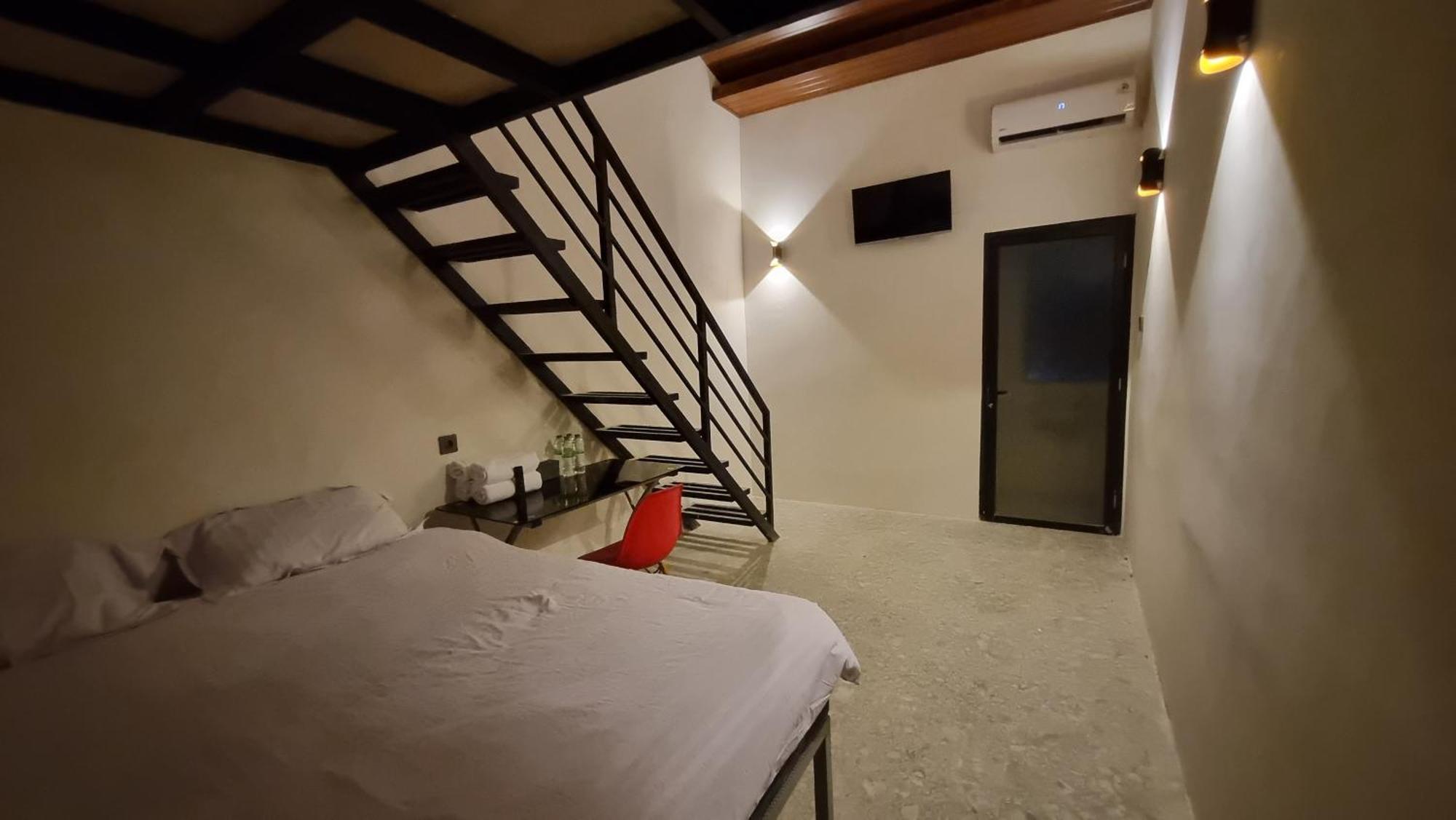 Uni Inn Semarang - Gunung Pati Extérieur photo